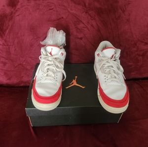 Jordan 3 Tinker Size 11 Mens with Jordan Box.  Original authentic.